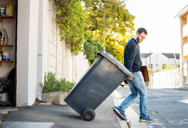 Best Yard Cleanup Services  in Metropolis, IL